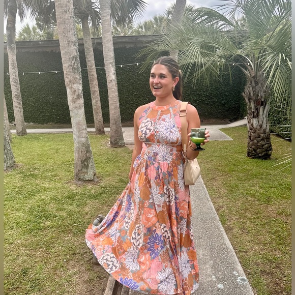 Petal & Pup Newell Dress Size M - Picture 10 of 11